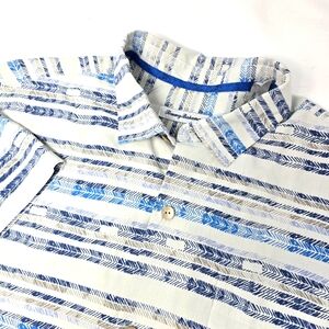 Tommy Bahama Mens Silk Poly Blend Short Sleeve Shirt Striped White Blue Size XL.